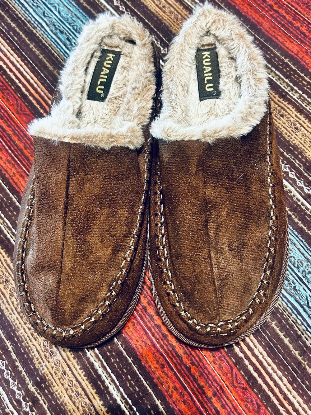 Men’s Suede Houseshoes, faux fur lined, size 9 NWT